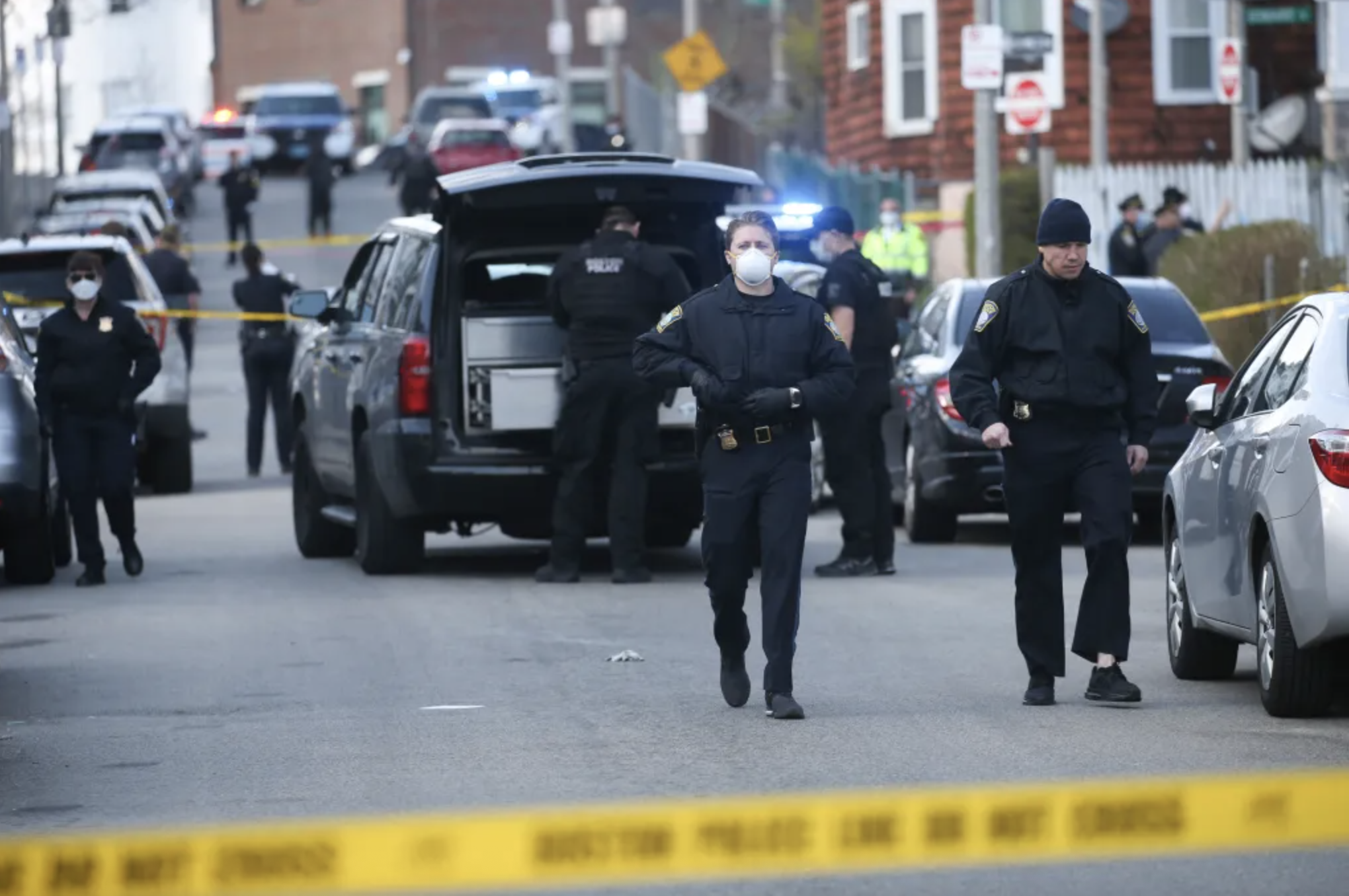 Boston: Suspect Shot, Multiple Officers Injured in Violent Street Confrontation